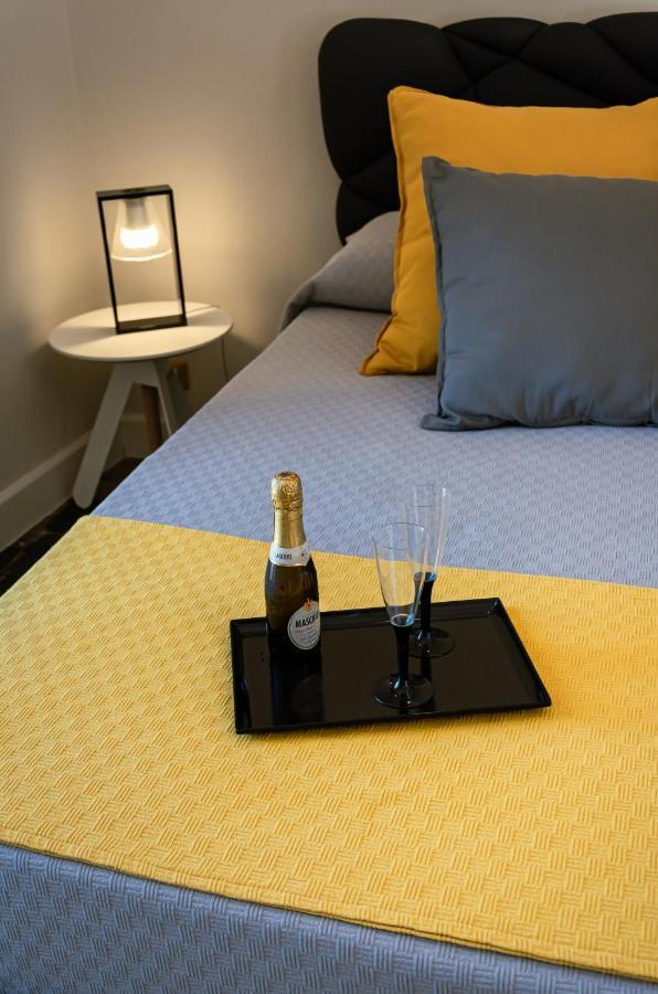Dimora Cavour Bed & Breakfast อามันเตีย ภายนอก รูปภาพ