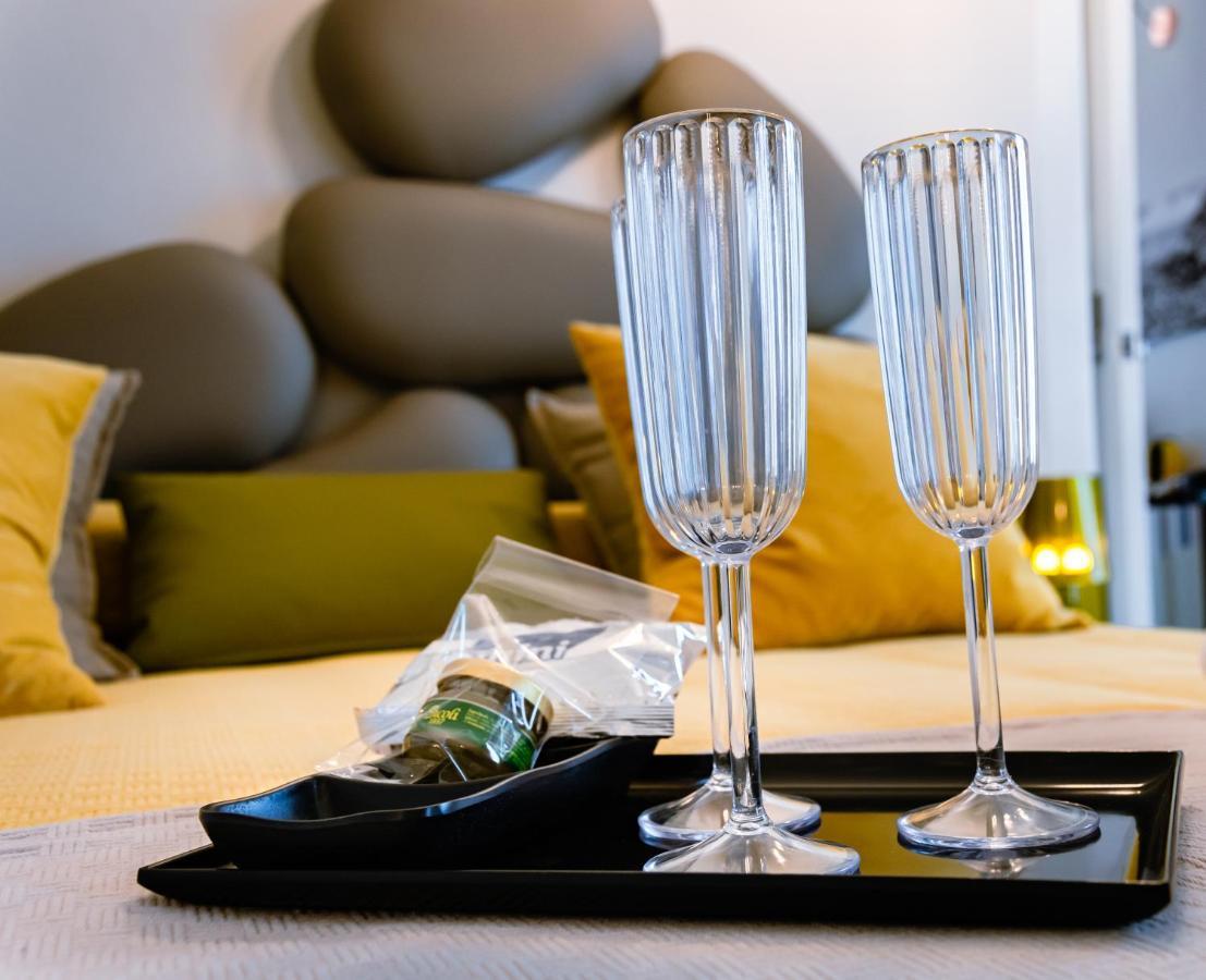 Dimora Cavour Bed & Breakfast อามันเตีย ภายนอก รูปภาพ